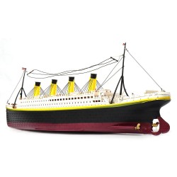 NQD 757 1/325 radiokontrolloitu Titanic-mallinen 80,5 cm vene LED-valolla