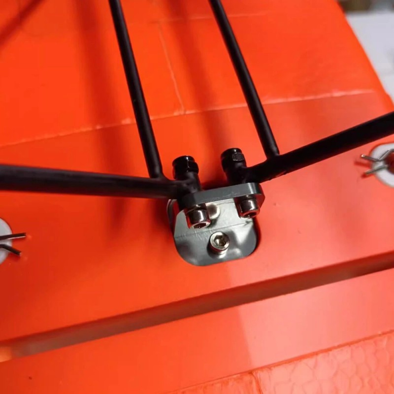 QT Model Bison 1750 mm siipiväli EPO radiokontrolloitu harjoituskone PNP