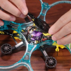 SpeedyBee F405 AIO 40A lennonohjain 5V/9V BEC 3-6S Betaflight ja INAVFlight tuettu