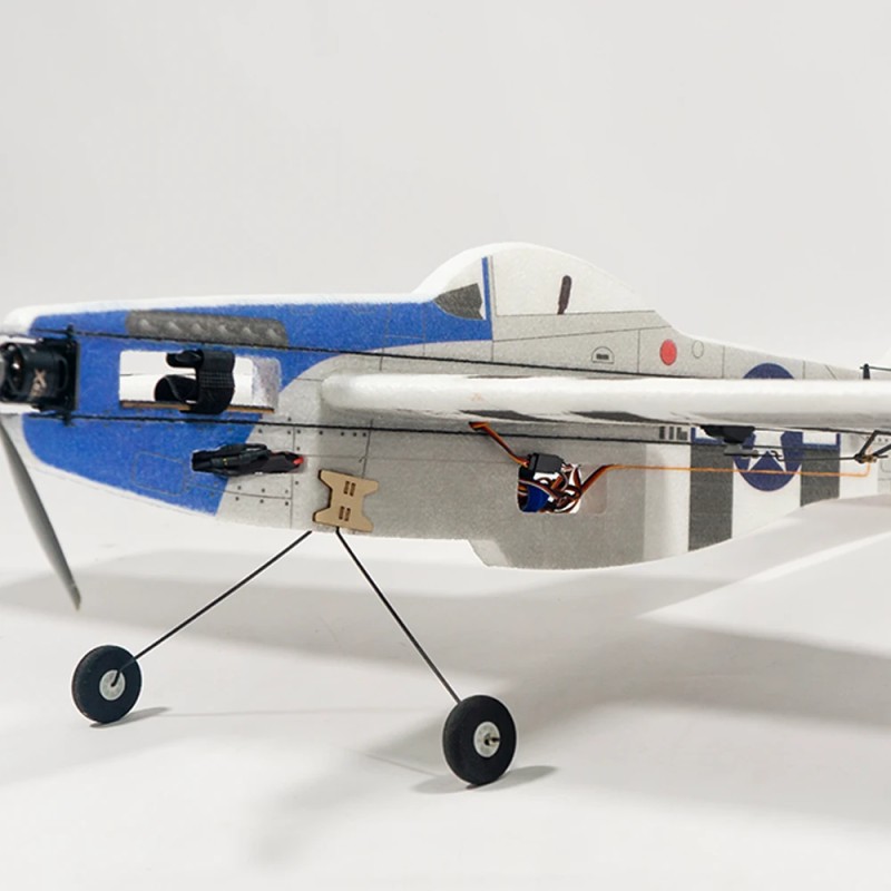 Dancing Wings Hobby E45 P-51 1000 mm EPP kauko-ohjattava hävittäjäsarja tehoyhdistelmä