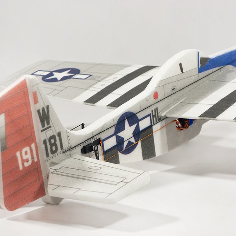 Dancing Wings Hobby E45 P-51 1000 mm EPP kauko-ohjattava hävittäjäsarja tehoyhdistelmä