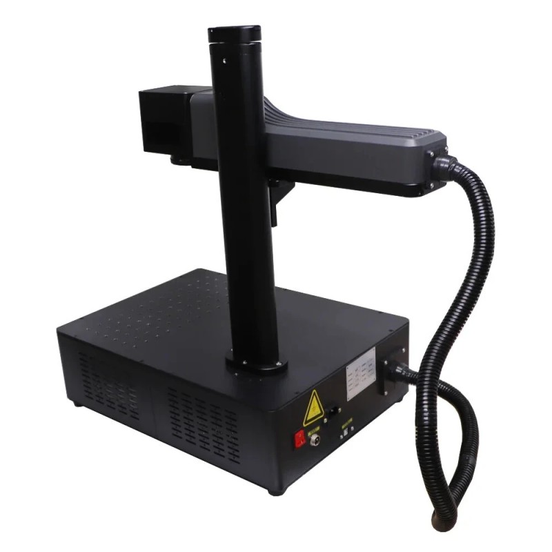 Laserkaiverruskone Raycus 30 watin 150×150 mm ilmajäähdytys erittäin tarkka EZCAD-yhteensopiva