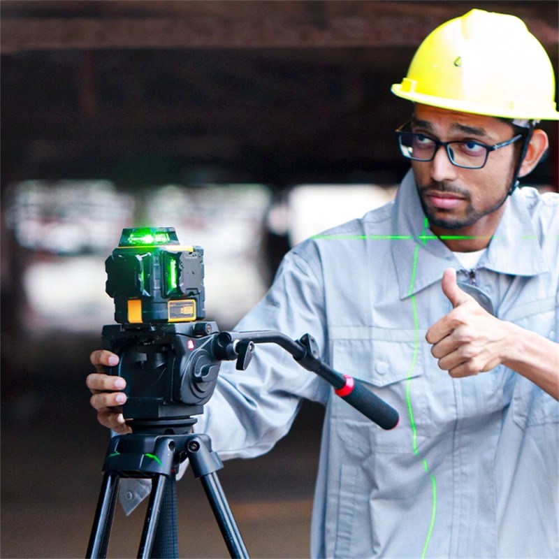 KAIWEETS KT360A lasertaso kolmella kolmesataakuusikymmenen asteen vihreillä viivoilla ladattavalla akulla IP54 ulkokäyttöön