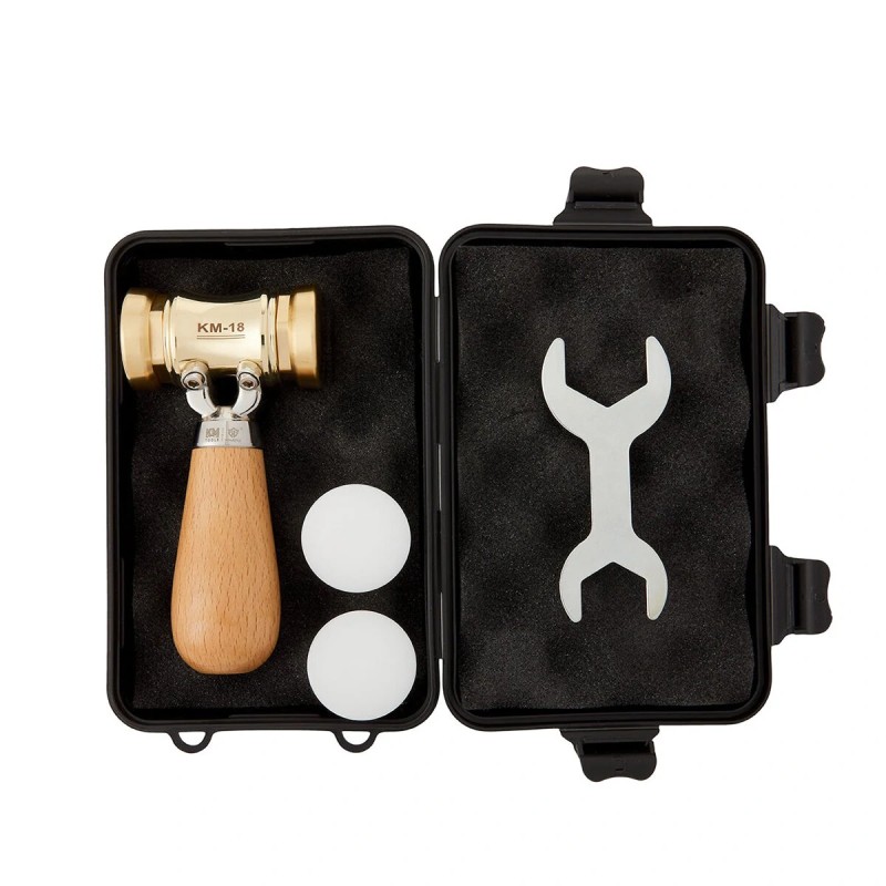 HONGDUI KM-18 puutyöstövasara 620-grammainen messinkipää vaihdettavat muovipäät pyökkikahvalla