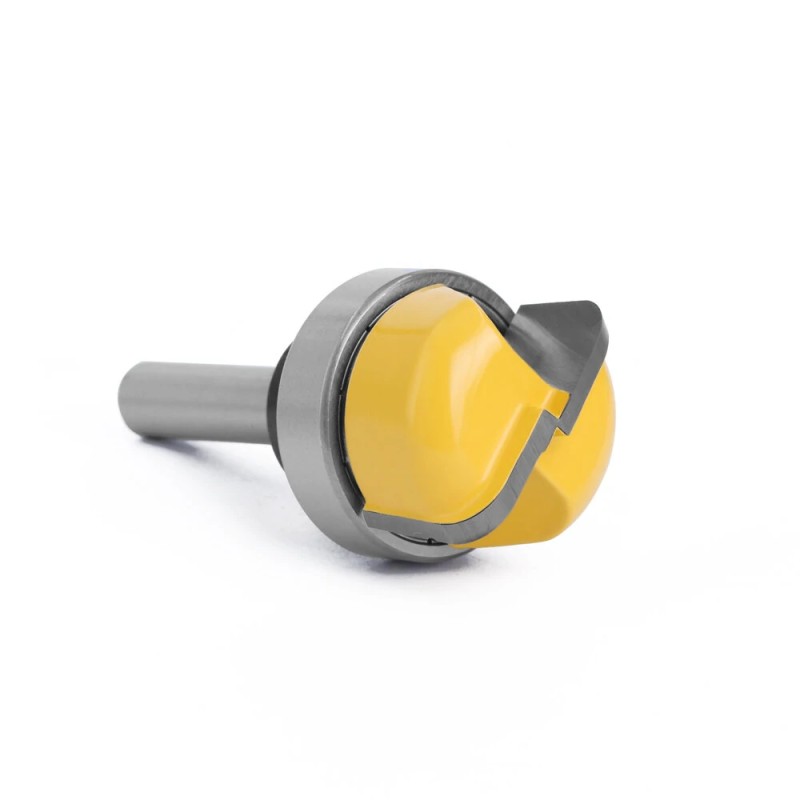 Kolmeosainen monikokoinen pyöreäkärkinen jyrsinteräsarja puulle kovametallilla ja laakerilla