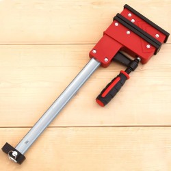 Kaksi 16 tuuman raskaankäyttöistä rinnakkaispuristinta 700 kg puristusvoimalla