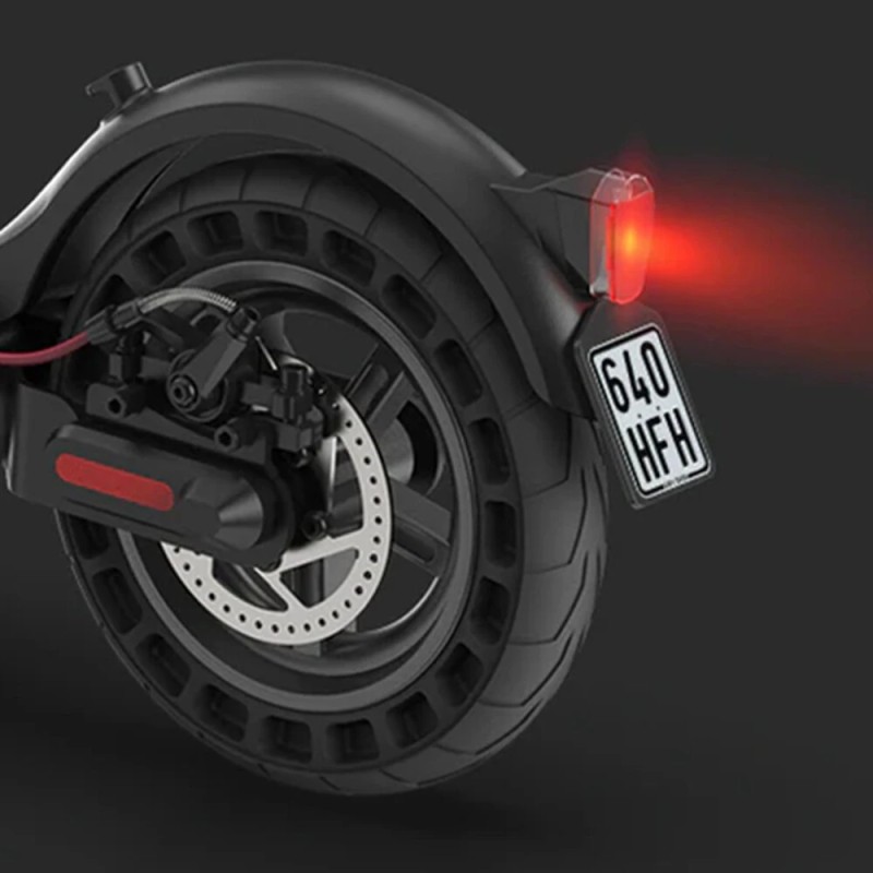 E9TMAX ABE sähköpotkulauta 36V 500W 10Ah 10-tuuman renkaat 40 km toimintasäde 120 kg kantavuus