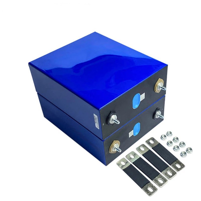 Blackcell LF280K 4 kpl LiFePO4 3,2V 280Ah akku 12V aurinko- ja retkeilykäyttöön