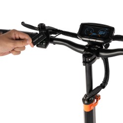 MAXTURN X1 taitettava sähköpotkulauta 48V 15,6Ah akku 1000W moottori 10 tuuman imurirenkaat