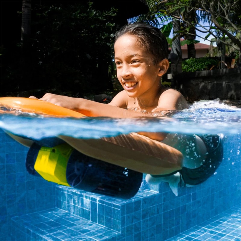 LEFEET C1 vedenalainen skootteri kaksoismoottorilla jopa 60 minuuttia akunkesto actionkameran kiinnike vesitiivis keltainen