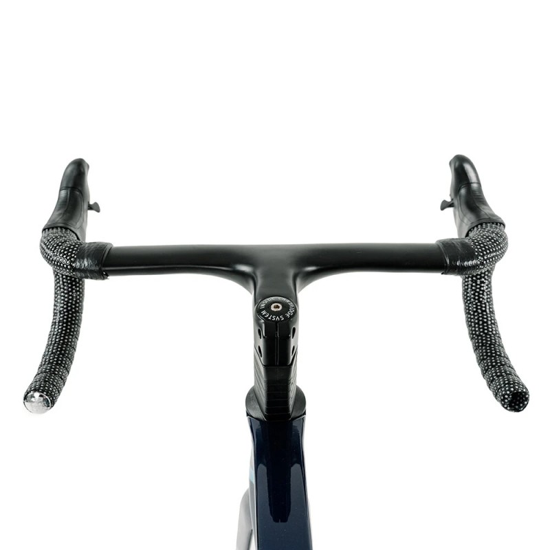 CFM 700C hiilikuitukehyksinen maantiepyörä monivaihteinen levyjarruilla kevyt kilpapyörä