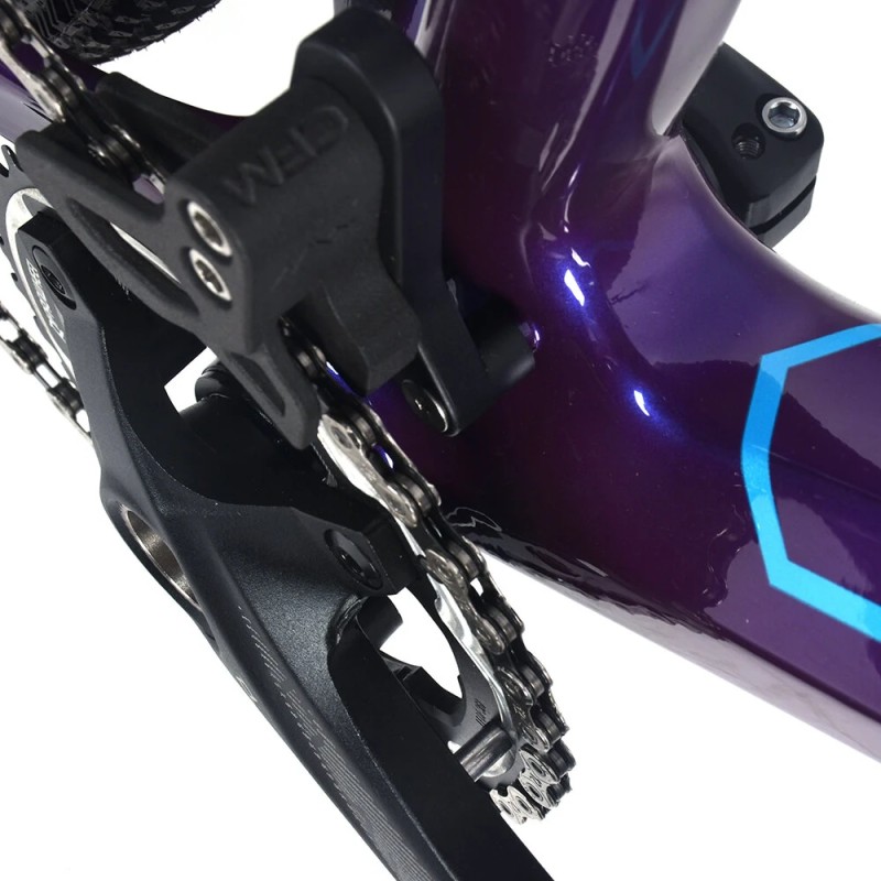 CFM 29-tuumainen hiilikuiturunko maastopyörä 12-nopeuksinen levyjarru läpiakselilla kevyt kilpaharjoituspyörä