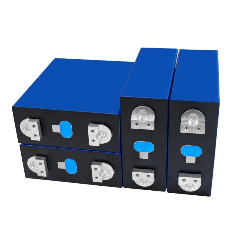 CNEEL EVE 4 kpl 3,2 volttia 304 ampeerituntia litiumrautafosfaattiset akkusolut hitsatuilla kaksireikäisillä nastoilla