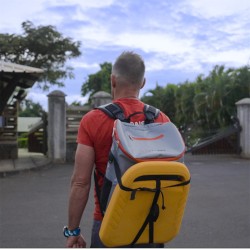 LEFEET C1 kolmenkymmenen litran sukellusvarustereppu vedenpitävällä säiliöllä helposti tyhjennettävä