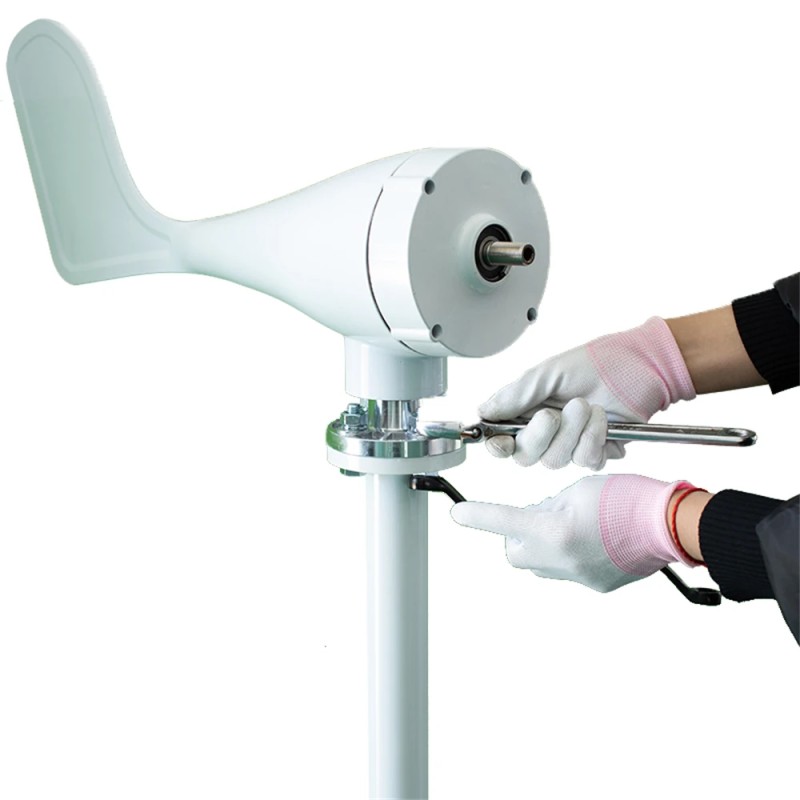 S-muotoinen 6-lapainen tuuliturbiinijärjestelmä ohjaimella ja 300W invertterillä 12V/24V automaattinen lataus IP6-suojaus