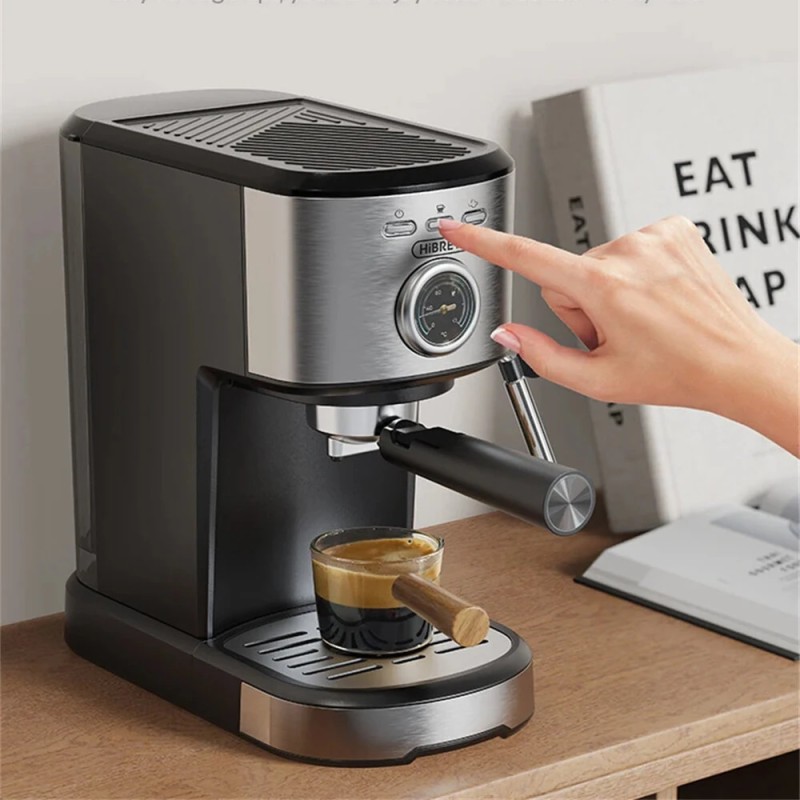 HiBREW H5A puoliautomaattinen 15 baarin espressokeitin reaaliaikaisella lämpötilamittarilla ja kupinlämmittimellä