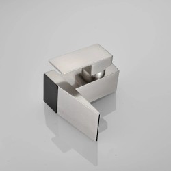 Älykäs led digitaalinen lämpötilanäyttö pesuallashana kuuma ja kylmä vesiputoussekoitin