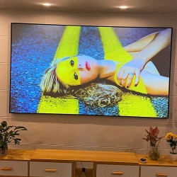 Wupro Cinema kiinteäkehysinen musta kristallivalkokangas 4K 160° 10 mm ohut kehys 92–130 tuumaa