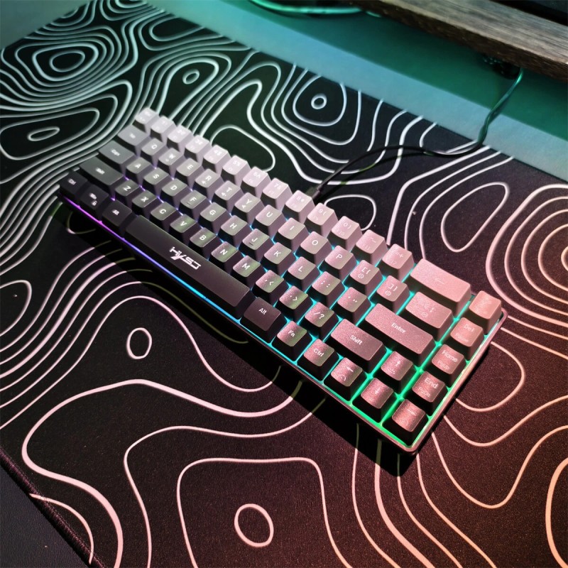 HXSJ 68-näppäiminen langallinen pelinäppäimistö liukuvärjätty pinkki-musta monivärisellä taustavalolla