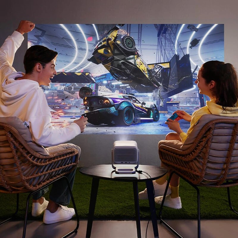 JMGO N1 kannettava 1080p projektori kolmivärinen laser 750 lumenia 150 tuuman näyttö Android TV Dynaudio-kaiuttimet