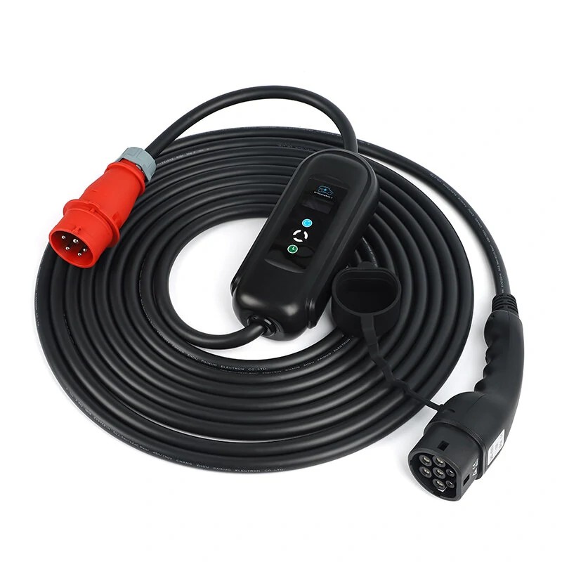 Kannettava kymmenen metrin kuudentoista ampeerin kolmivaiheinen yhdentoista kilowatin sähköauton pikalaturi kotiin