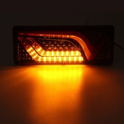 Kaksi LED-vedenpitävää perävaunun takavaloa jarru- ja dynaaminen vilkkuvalo kuorma-autoon