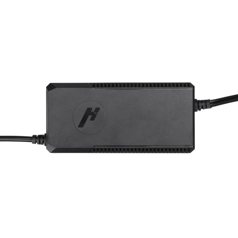 B-liitinen kaksireikäinen verkkovirta-tasavirtasovitin 1,7 m auton lämmittimelle