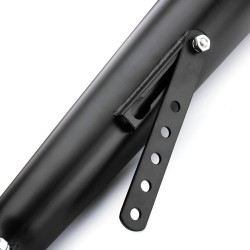 Kaksi pakoputkea moottoripyörään cafe-racer takapää mattamusta universaali liukuva kiinnike